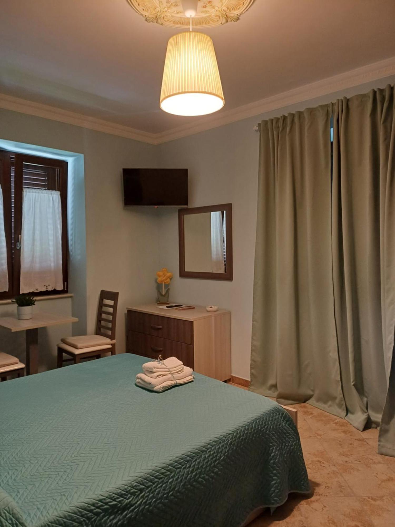 Core A Core Rooms Santo Stefano del Sole Quarto foto